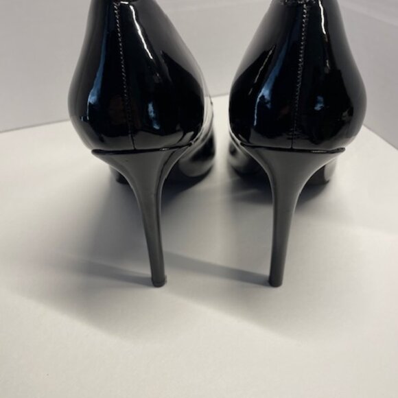 Just in time for the Holidays! Kenneth Cole | Black Patent Pumps | Size 9.5 - Picture 3 of 9